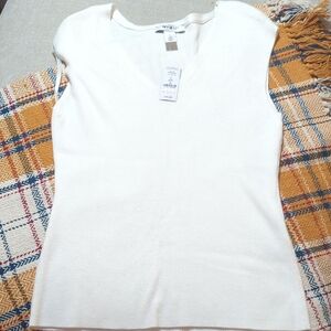 White House Black Market Cream V-Neck Tank Top